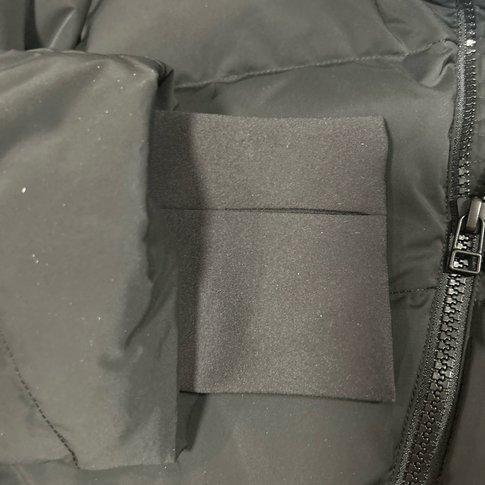 THEORY Puffer Jacket - Picture 5 of 8